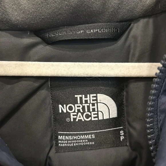 The North Face Coat - Mens - Picture 4 of 5